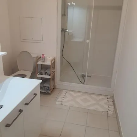 Equipe Proche Metro 14 Institut Gustave Roussyvillejuif Апартаменты *